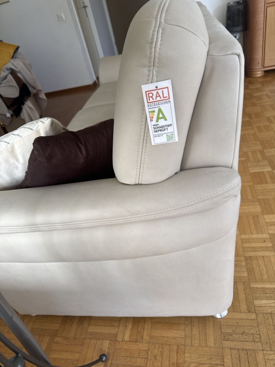 Sofas: Canapé d’angle beige, etat neuf – Neu (gemäss Beschreibung) aus Pully von tpe_b2wd 2