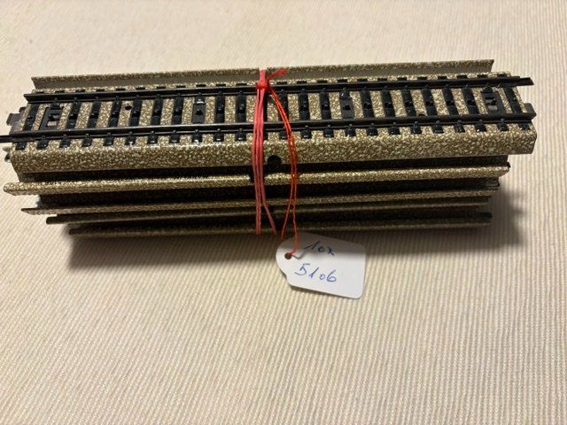Märklin Modellini di ferrovie: Märklin Gleis 5106(D) – Usato da Frenkendorf venduto da HampeFrenk 1
