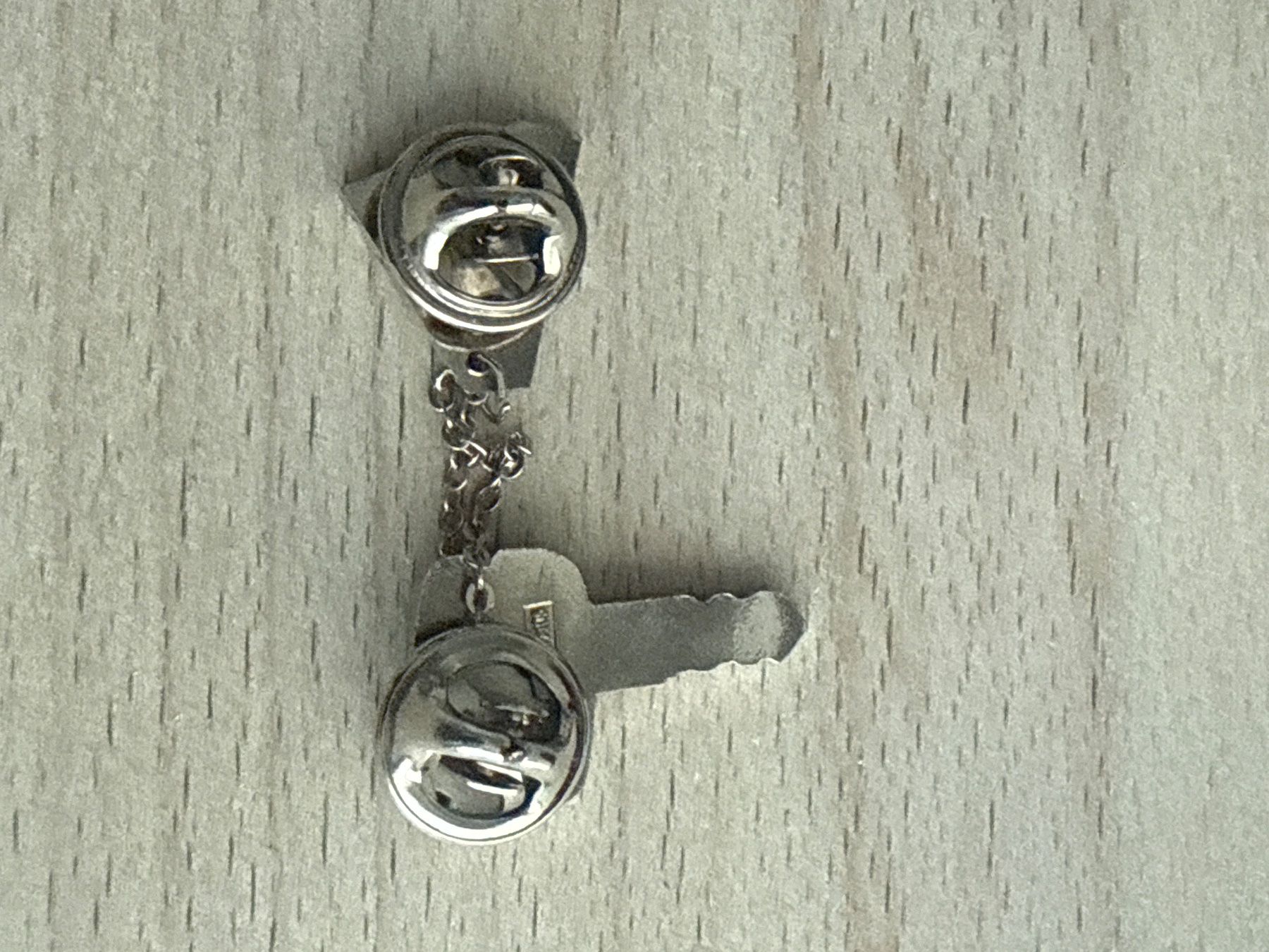 Placchette & Badge: Pin Renault Autoschlüssel – Usato da Glattbrugg venduto da Schweigmatt 1