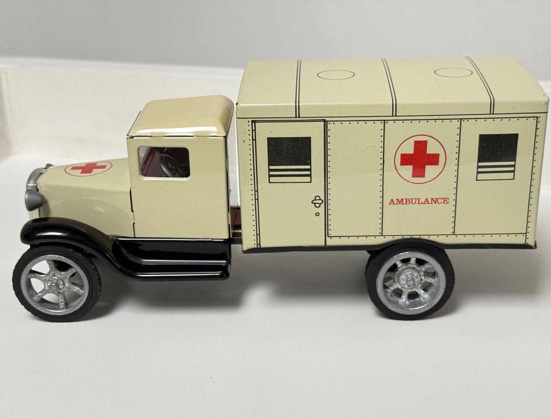 Modellautos: Hawkey 1924 Type D - Ambulance – Gebraucht aus Denges von peumens 1