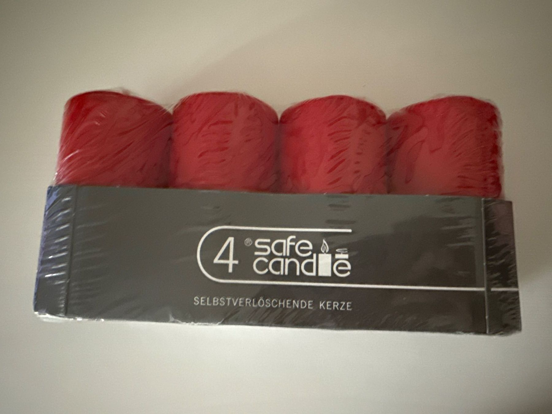 Coop Candele: NEU! 4x rote Kerzen – Nuovo e nell'imballaggio originale da Schönenwerd venduto da d.chiara 1