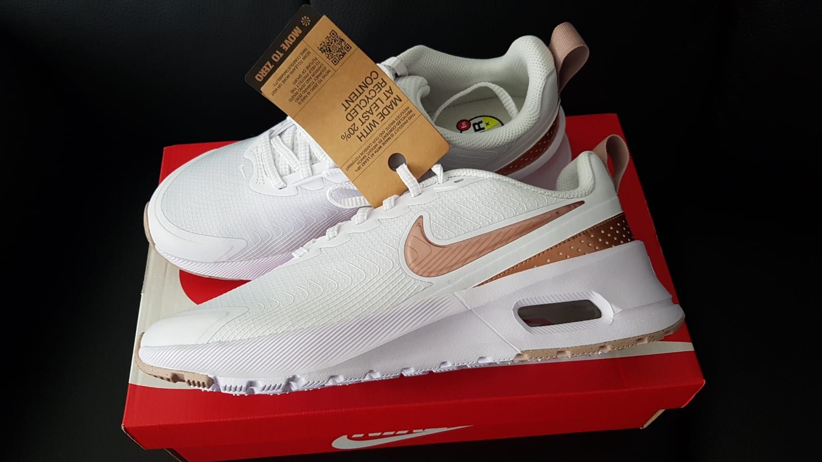 Nike Scarpe da uomo: Nike Air Max NUAXIS Gr.40 – Nuovo e nell'imballaggio originale da Zürich venduto da ata_c8nh