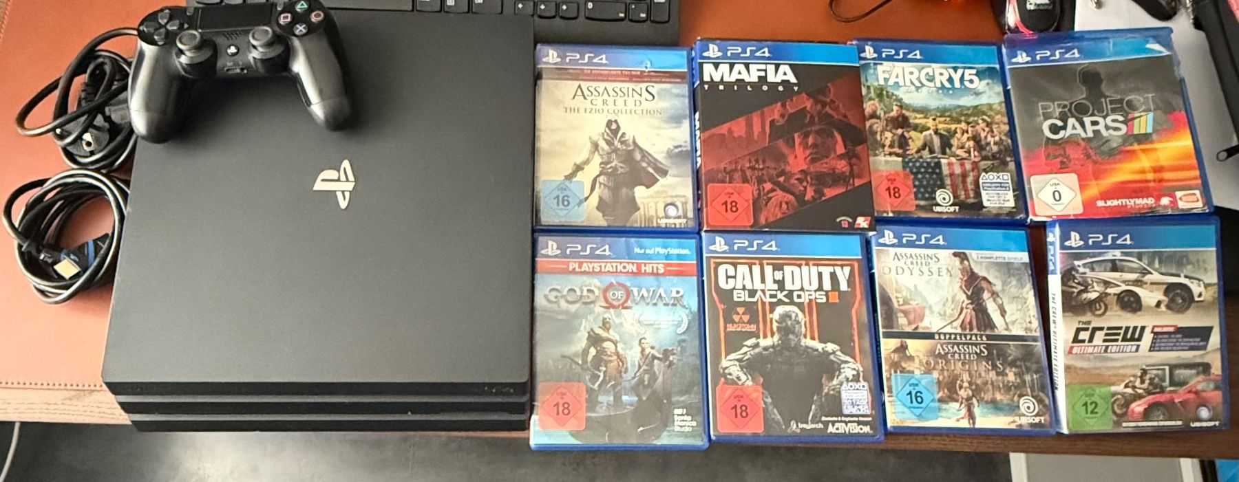Sony Konsolen: PS4 Pro 1TB – Gebraucht aus Watt von ber_ct6x