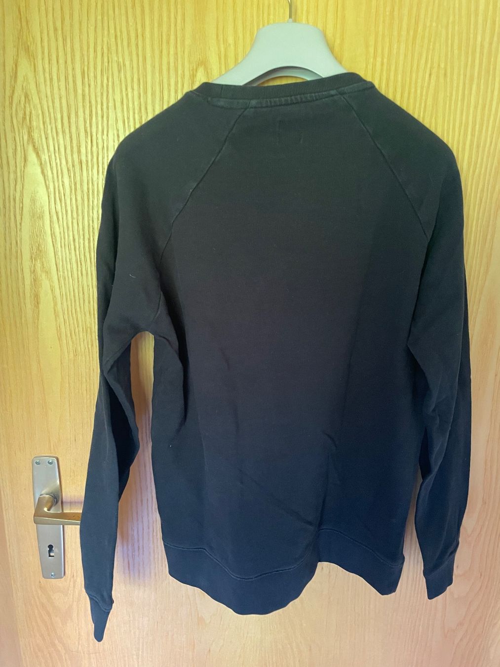 Asos Pullover & Sweatshirts: Asos  felpa nera misura M – Gebraucht aus Breganzona von Madame65 2