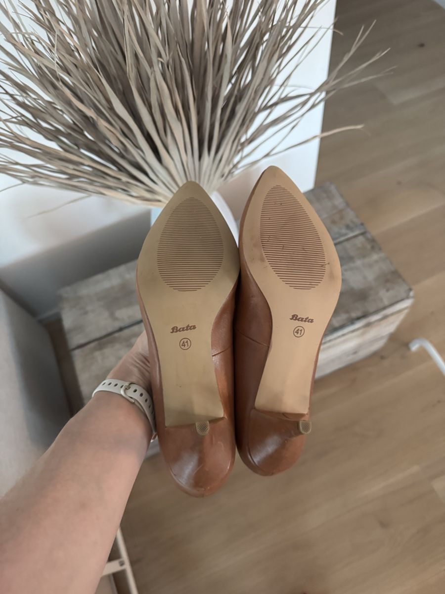 Damenschuhe: Pumps  Gr. 41 aus Leder – Neu und originalverpackt aus Zürich von sany07 1