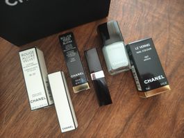 CHANEL Nagellack und 2 x Lippenstift ALLES NEU