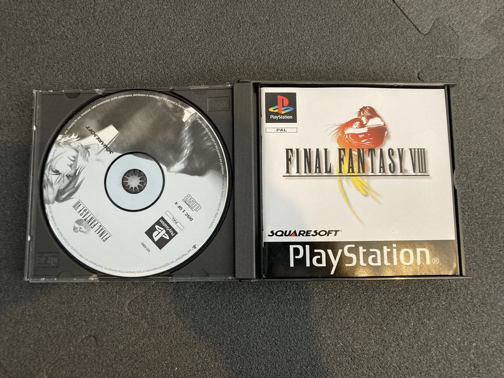 Final Fantasy VIII – Sony PlayStation 1 – PS1 – PAL – Italienne – Édition Platinum (Sans Manuel)