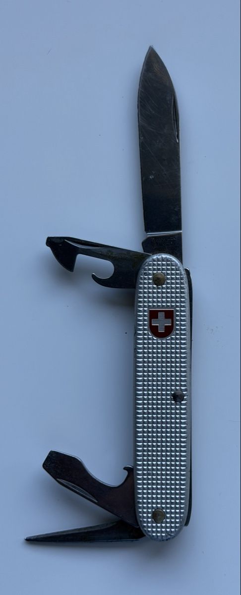Schweizer Armee Coltelli tascabile: Militärmesser Armee  – Usato da Oberdiessbach venduto da SINFONIE13 2