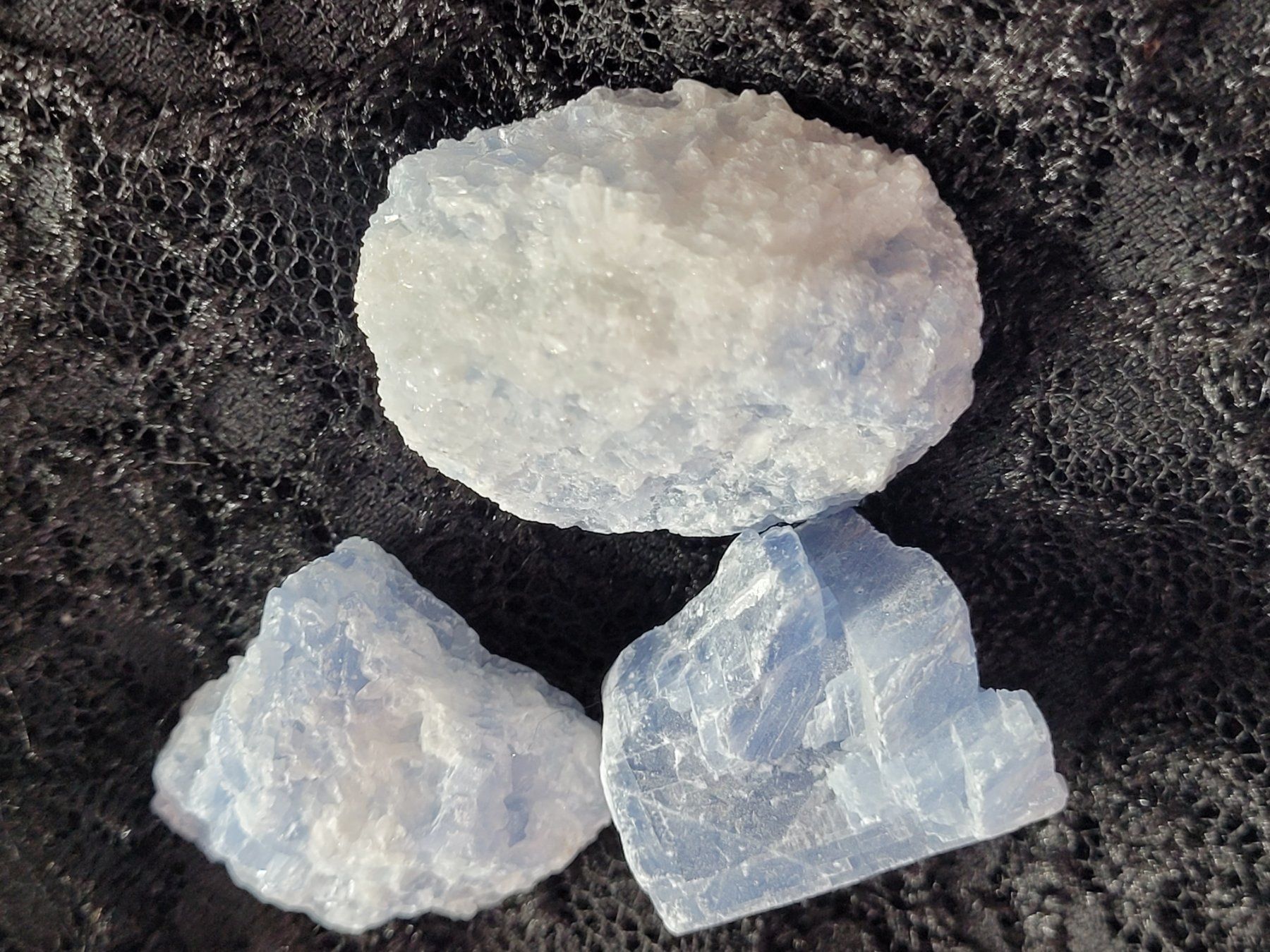 Minerali & Pietre curative: 70gr Calzit Calcith hellblau Heilwasser – Nuovo (secondo la descrizione) da Riedt b. Erlen venduto da Gottestraene 1