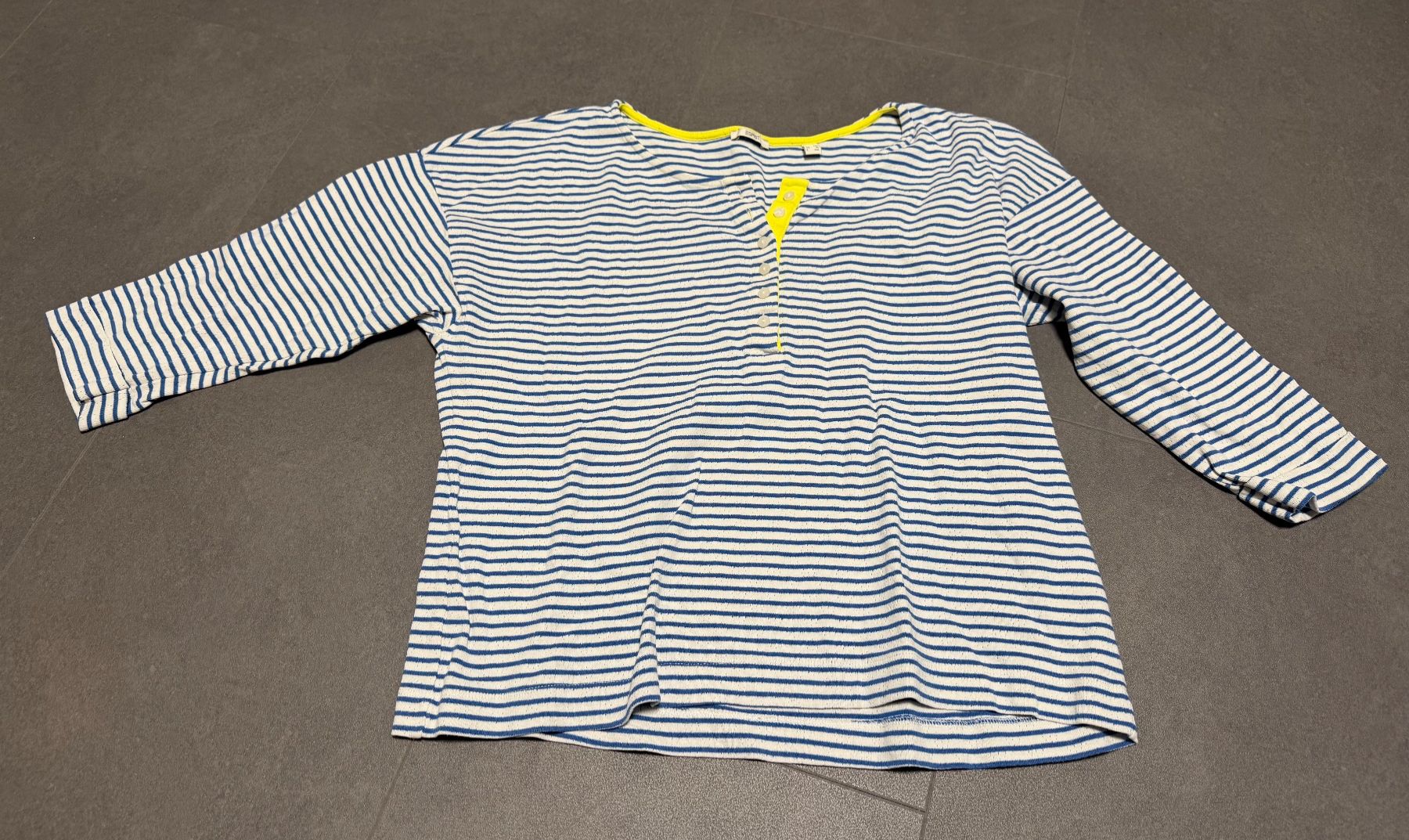 Esprit Maglioni & Felpe: Esprit Shirt, blau-weiss gestreift, XL – Usato da Münchenbuchsee venduto da dumle