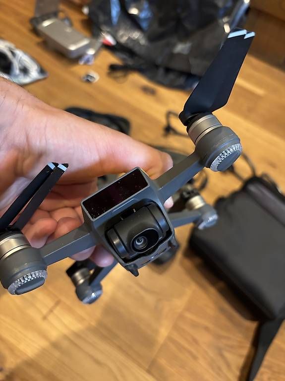 RC Kits de montage: DJI Spark Fly More Combo – D'occasion à Hütten par oscardohr 2