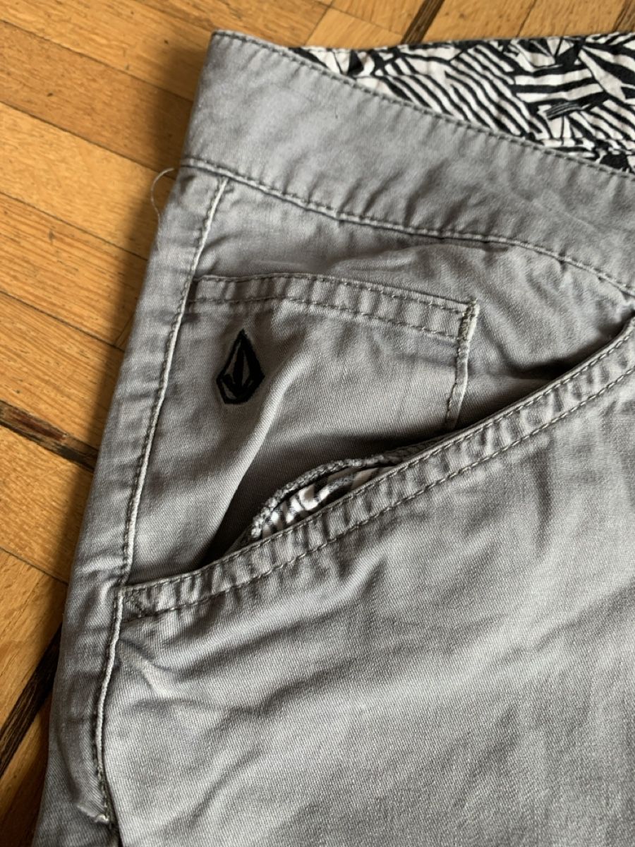 Volcom Pantaloni: Volcom Hose – Usato da Ulrichen venduto da nat_qwf5 1