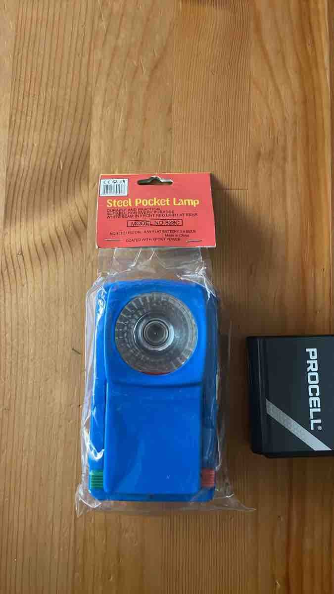 Lampen: Lampada tascabile blu, modello 828C, nuova – Neu und originalverpackt aus Monte Carasso von lau_6gmp