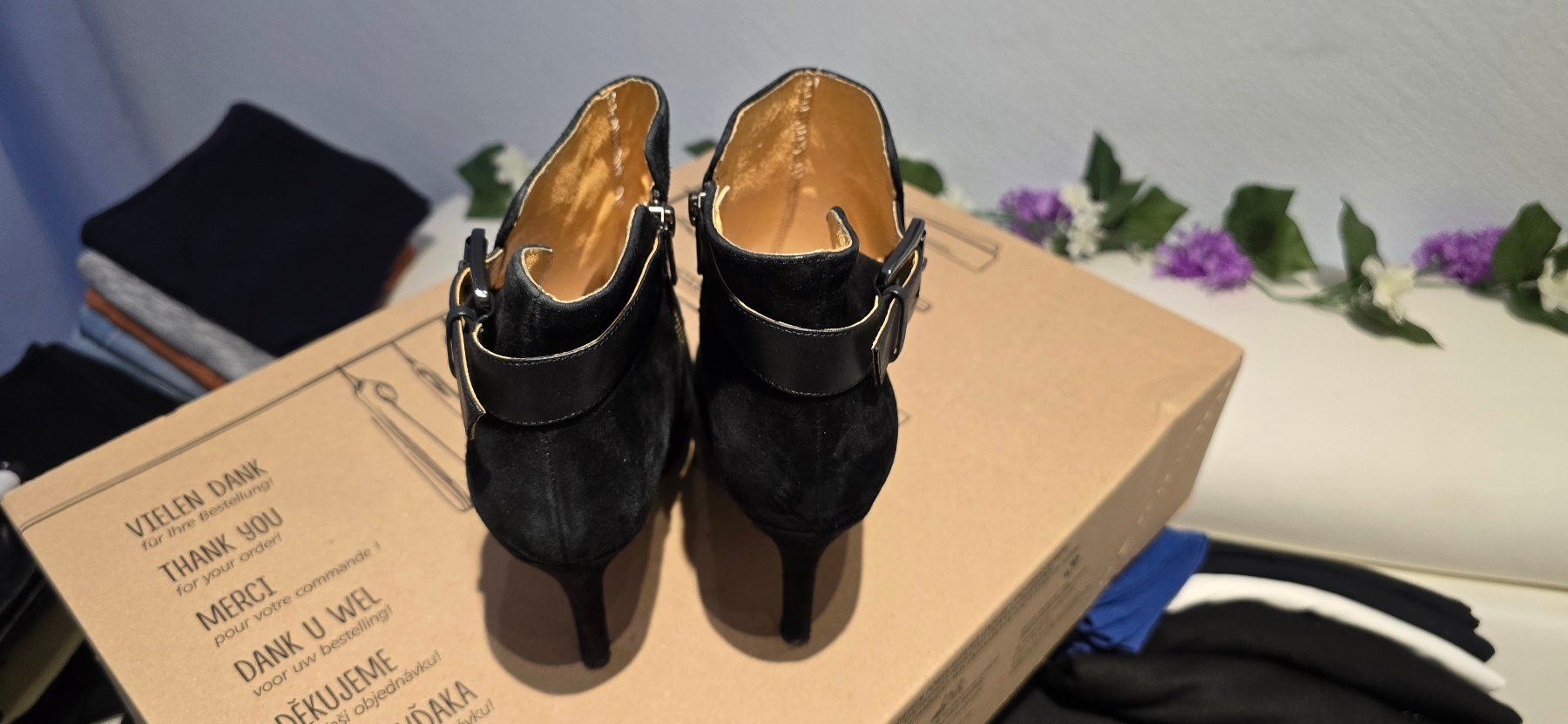 Scarpe da donna: Stiefelette Damen Grösse 39 – Usato da Chur venduto da Mikymiki 4