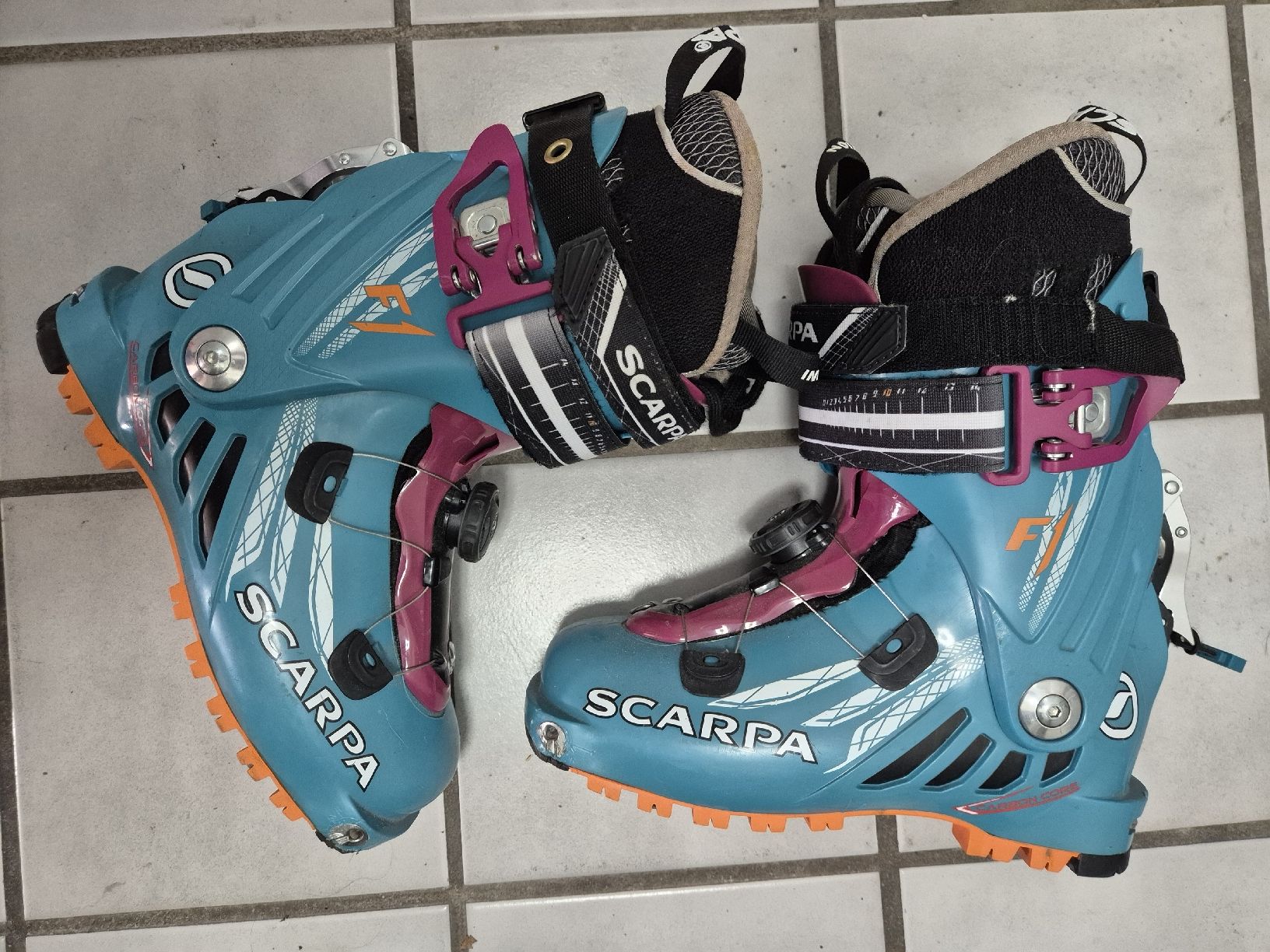 Scarpe da uomo: Scarpa F1 23.0 – Usato da Porrentruy venduto da jer_6hmq