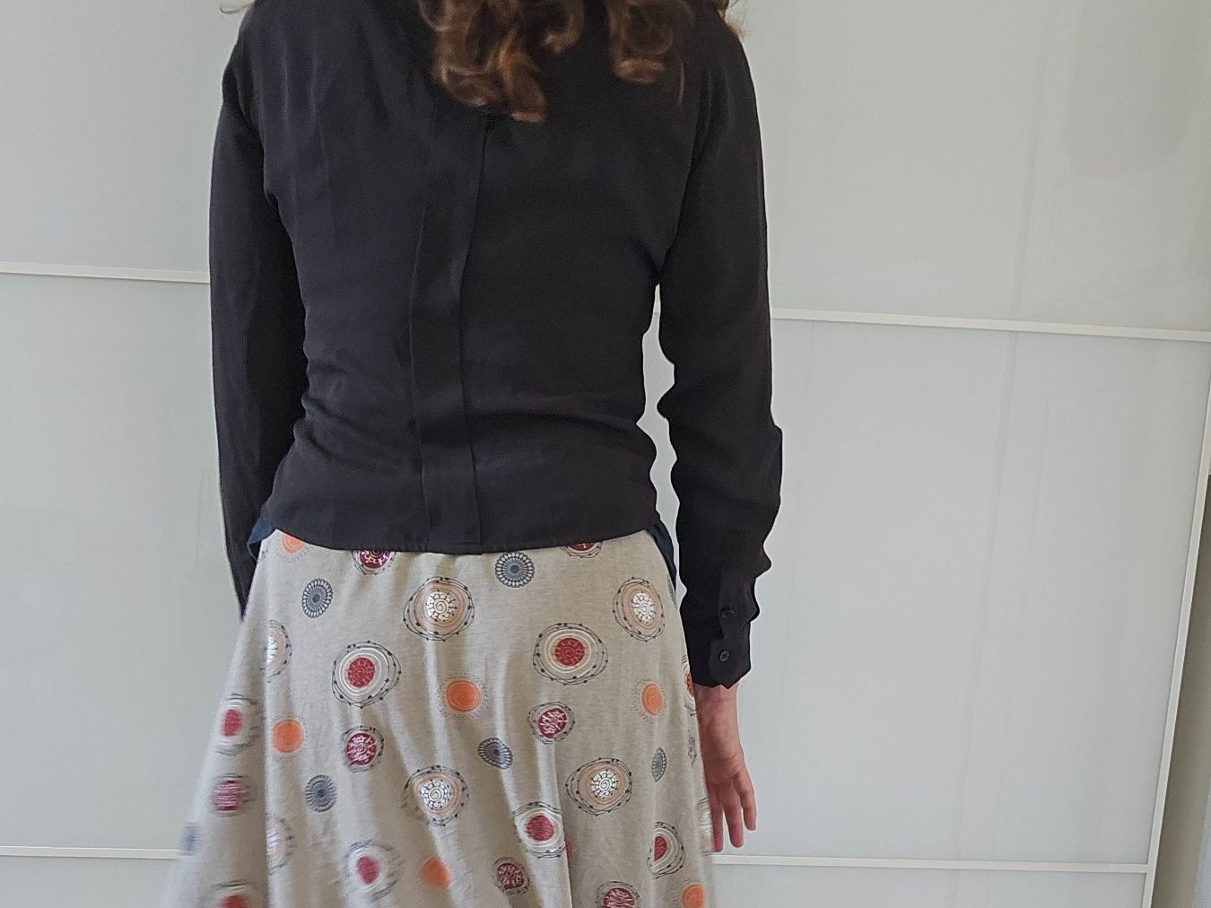 Max Mara Camicette: Max Mara Wickel- Bluse schwarz Grösse 38. – Usato da Zürich venduto da Dobet 1