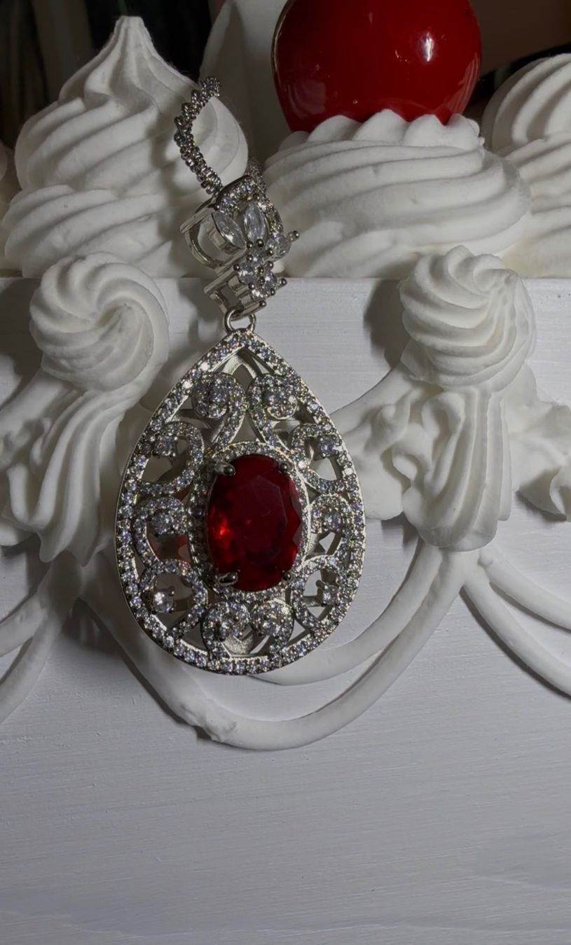 Catenine: Collier Princesse de feu – Nuovo e nell'imballaggio originale da St-Maurice venduto da Sandrinette123 2