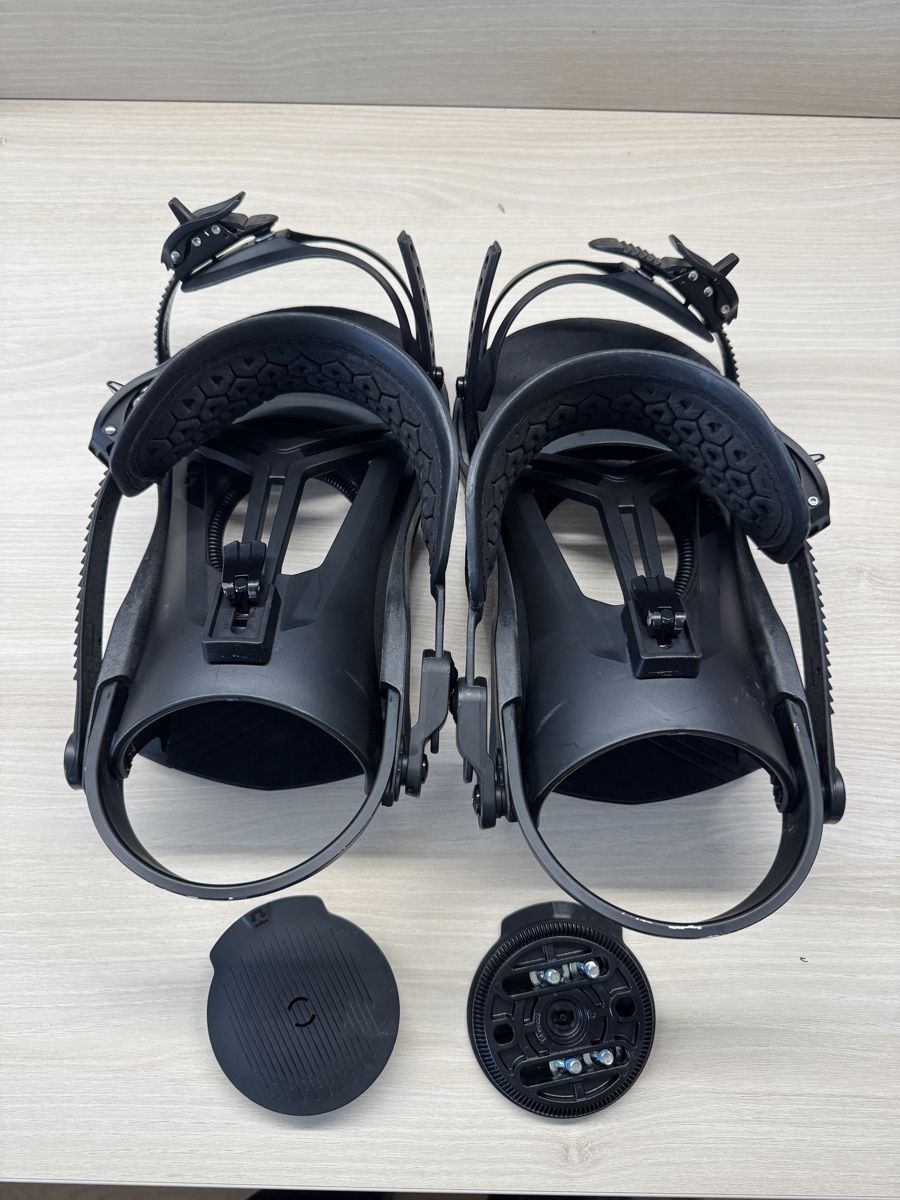 Macchine rilegatrici: Union snowboard bindings - great condition  – Nuovo (secondo la descrizione) da Clarens venduto da Ian_calvin 7