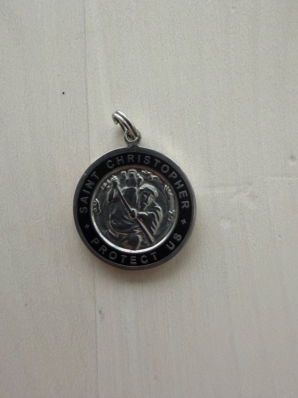 Anhänger: Silberner Anhänger Saint Christopher-Glücksbringer – Gebraucht aus Glattpark(Opfikon) von infinite_bags101