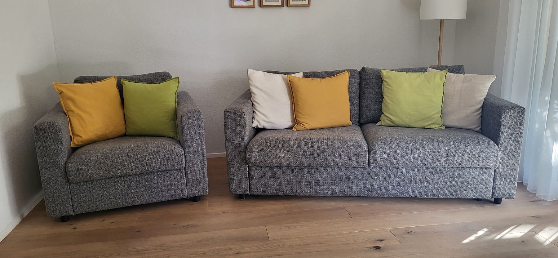 Sofas: IKEA Vimle Sofa, zwei Stühle und ein Hocker – D'occasion à Kloten par manchesterblue 1