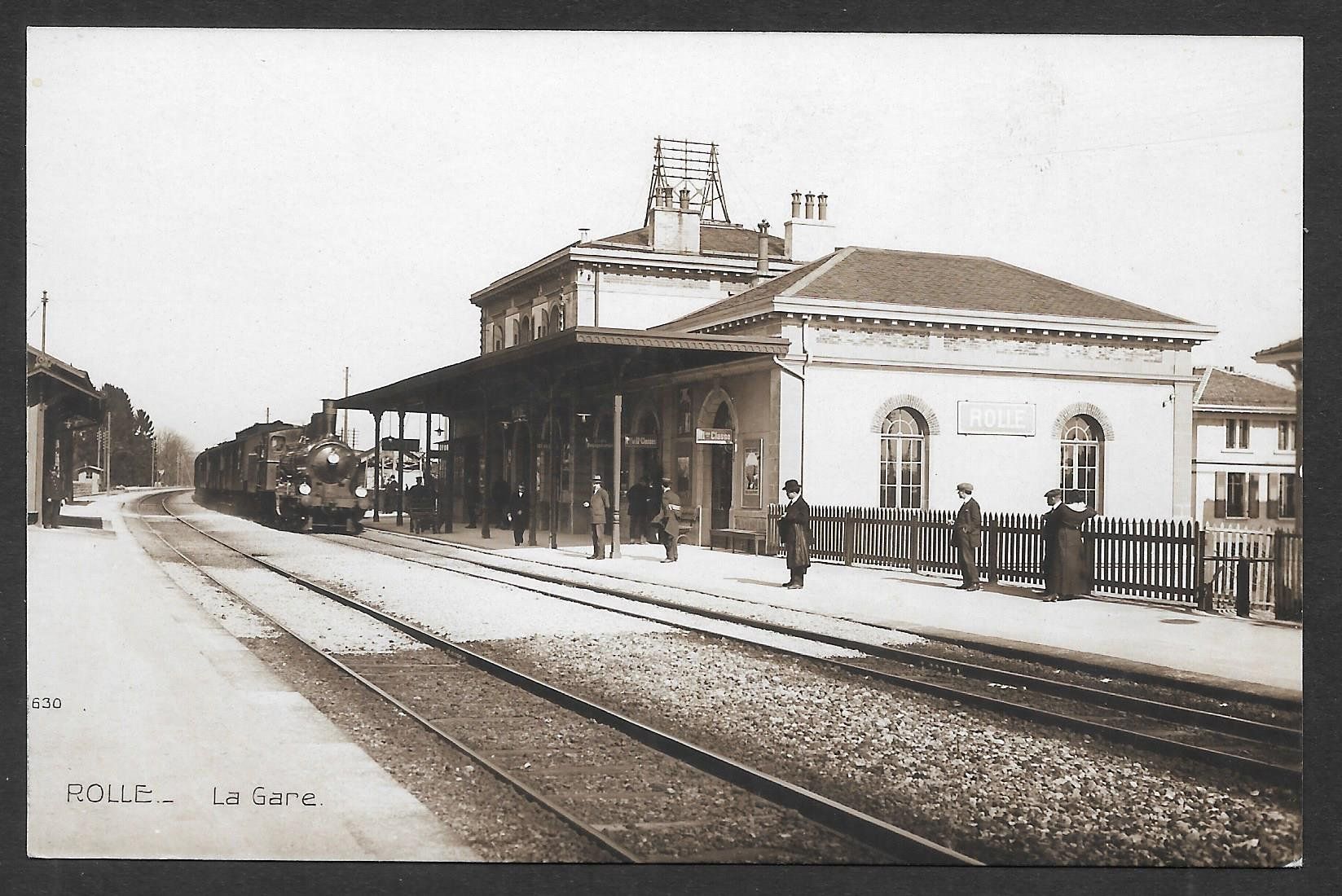 Cartoline postali: Rolle La Gare / Bahnhof mit Dampfzug – Usato da Olten venduto da clotaldi