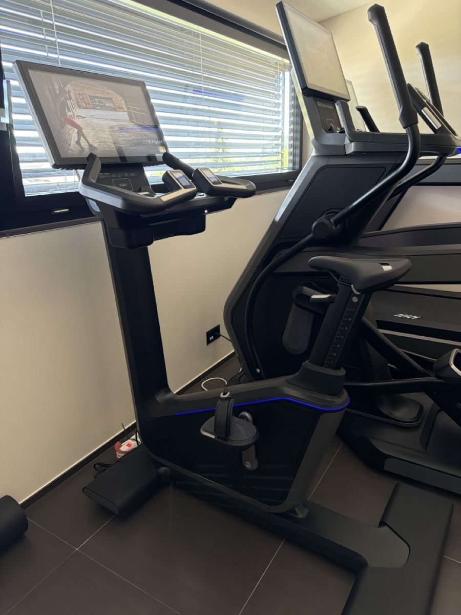 Hometrainer: MX Onyx Upright Cycle XL 22“ – Nuovo (secondo la descrizione) da Schindellegi venduto da sch_xgb9