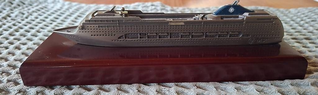 Kit di modellismo & Modellini statici: MSC Lirica Miniature – Usato da Jegenstorf venduto da cla_d57p 3