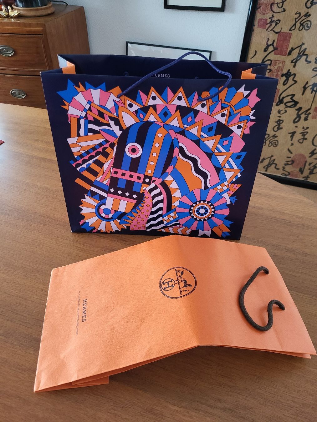 Carta: Hermès Geschenktasche, neuwertig, – Usato da Zürich venduto da Lizi7