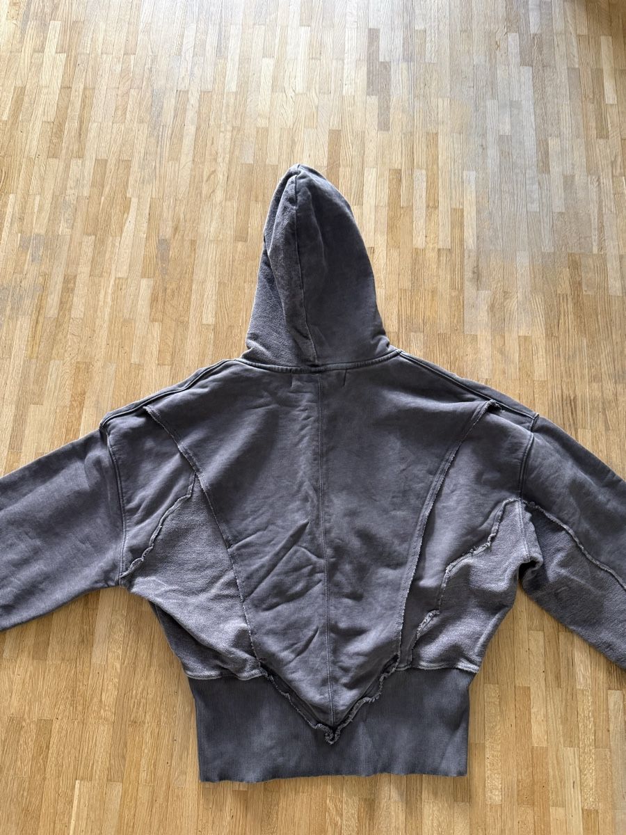 Maglioni & Felpe: Unvain Studios Zip Hoodie – Nuovo (secondo la descrizione) da Zürich venduto da ihanatom 1