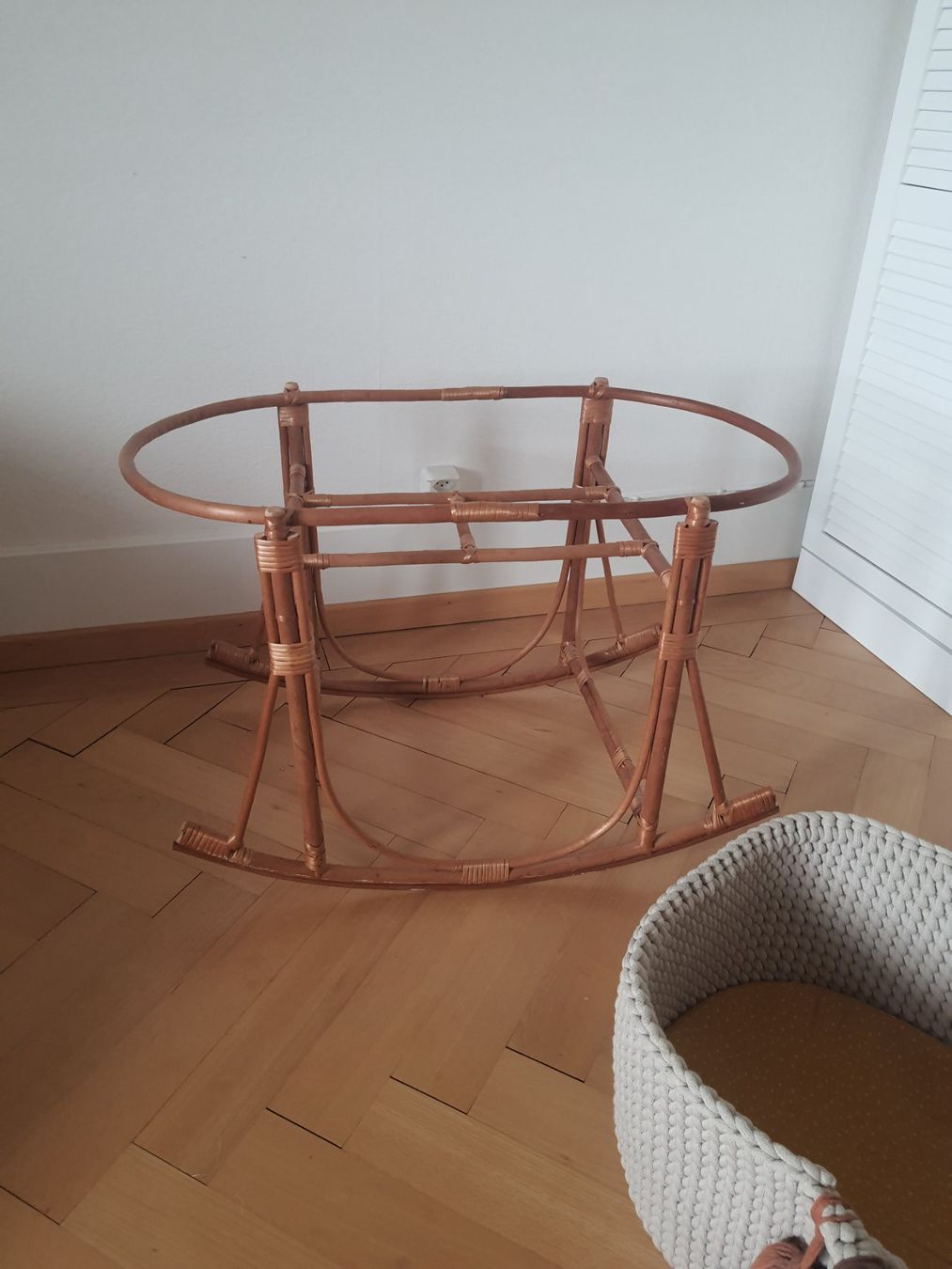 Wiegen & Stubenwagen: Babywiege mit Moseskorb (like Moses) – Gebraucht aus Zürich von ninaschmo 3