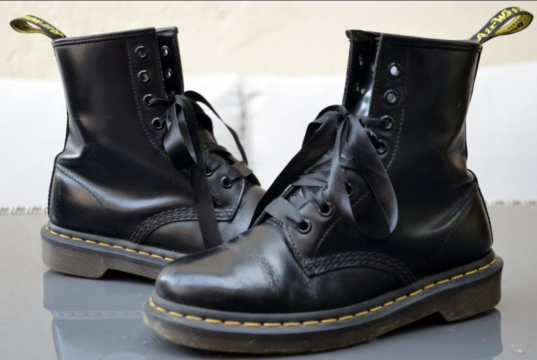 Dr. Martens Scarpe da donna: Botines Dr Martens 37 noires – Usato da Vernier venduto da ack17 3