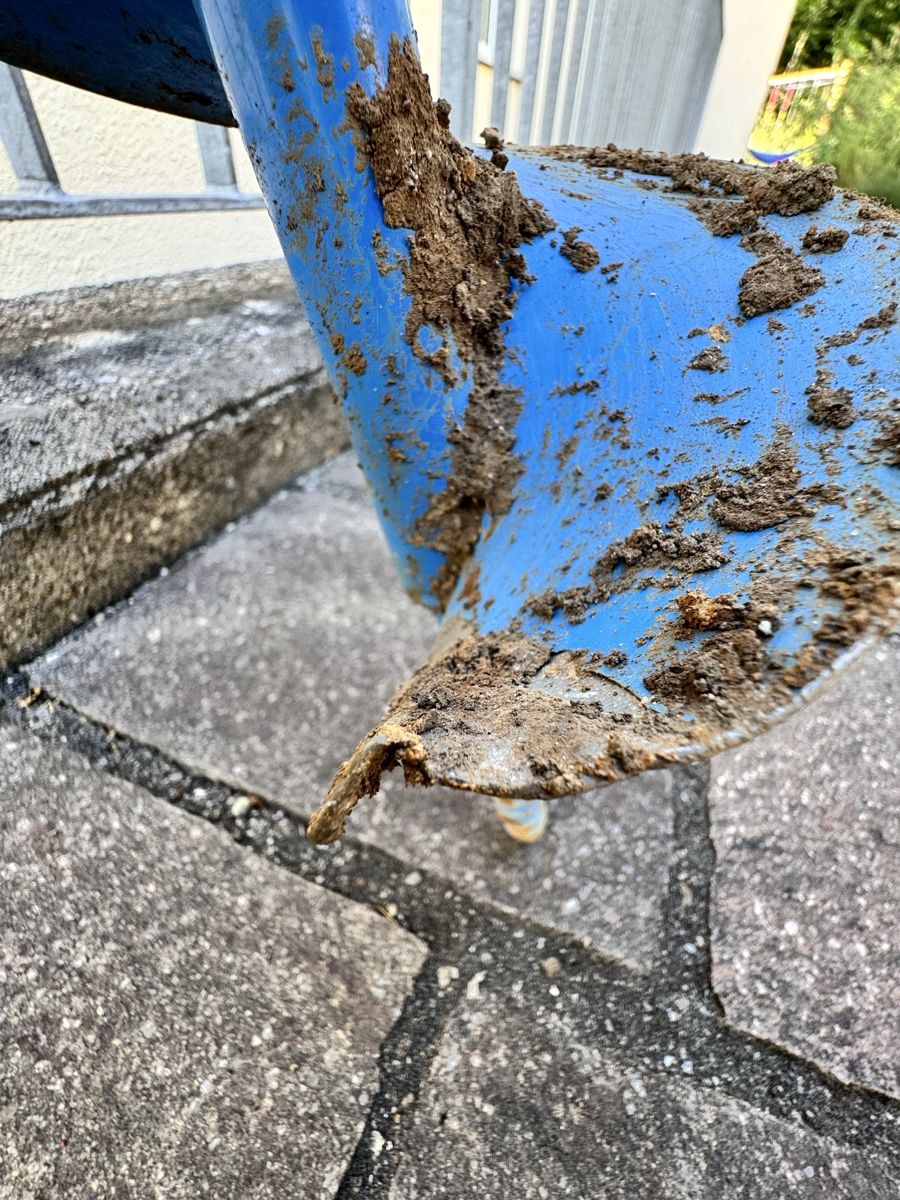 Tutti gli attrezzi: Erdlochbohrer Durchmesser 150mm / 1030mm lang – Usato da Windisch venduto da Kiwwii 5