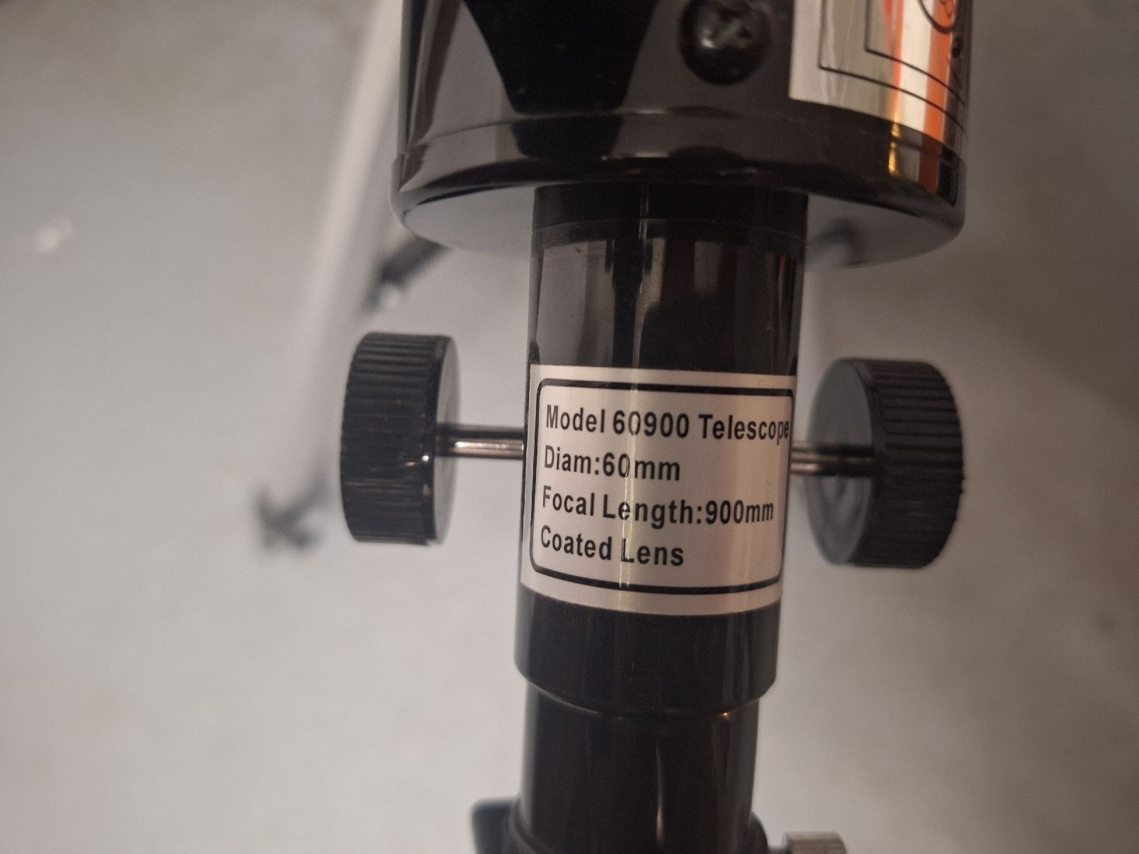 Telescopi: Lavarius Refraktor Teleskop 60/900 mit Stativ – Nuovo (secondo la descrizione) da Aarau venduto da Chillkrot 1