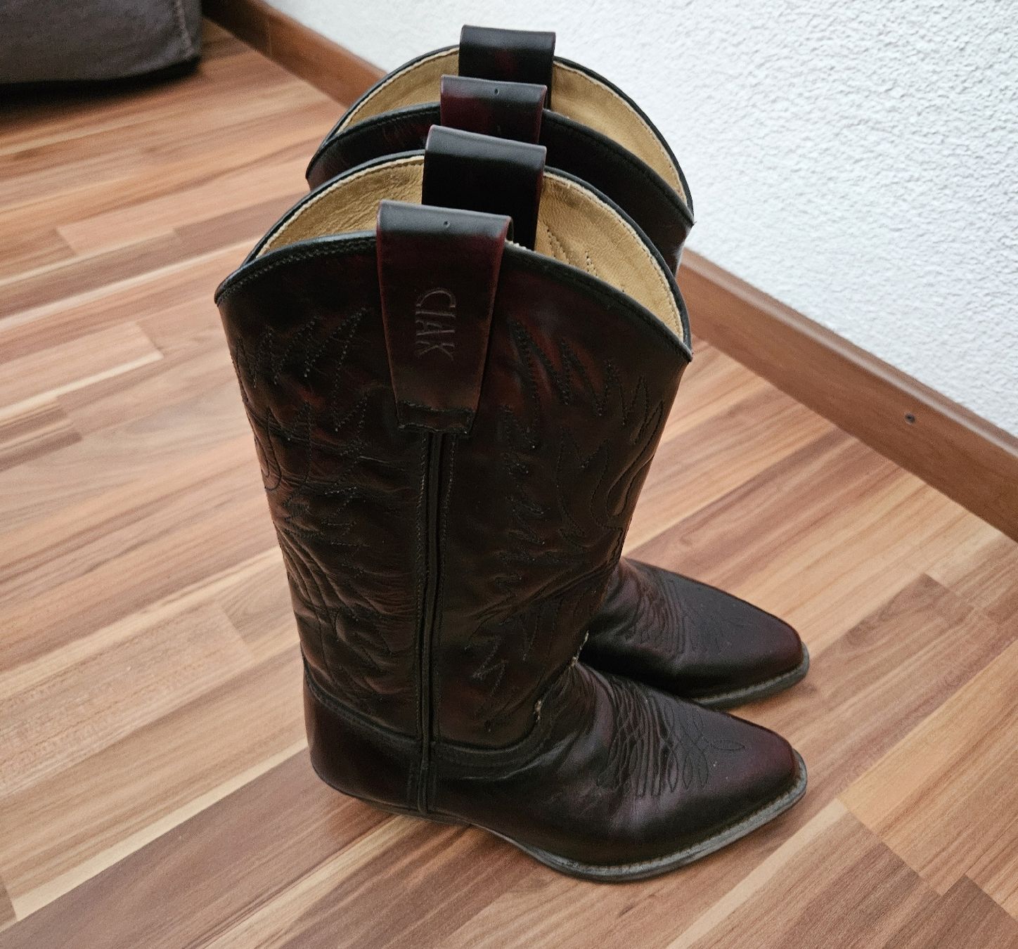 Scarpe da uomo: botte cowboy Clak – Usato da Tramelan venduto da Vipers1