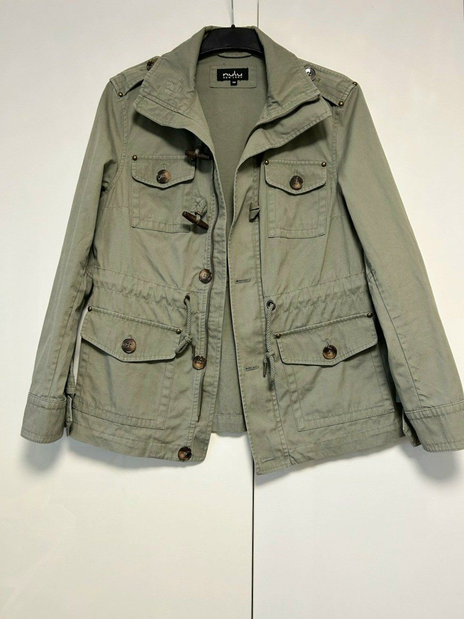 New Look Giacche: Baumwolljacke Gr.38/40 – Usato da Brugg AG venduto da IliaB