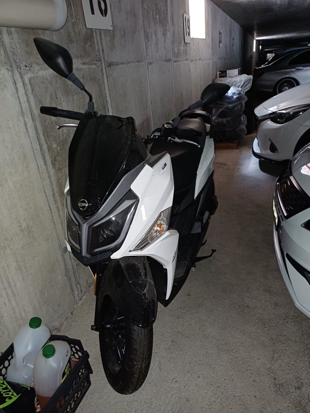 Sym Scooters: Roller SYM 125 ccm – D'occasion à Hombrechtikon par wid_899h 1