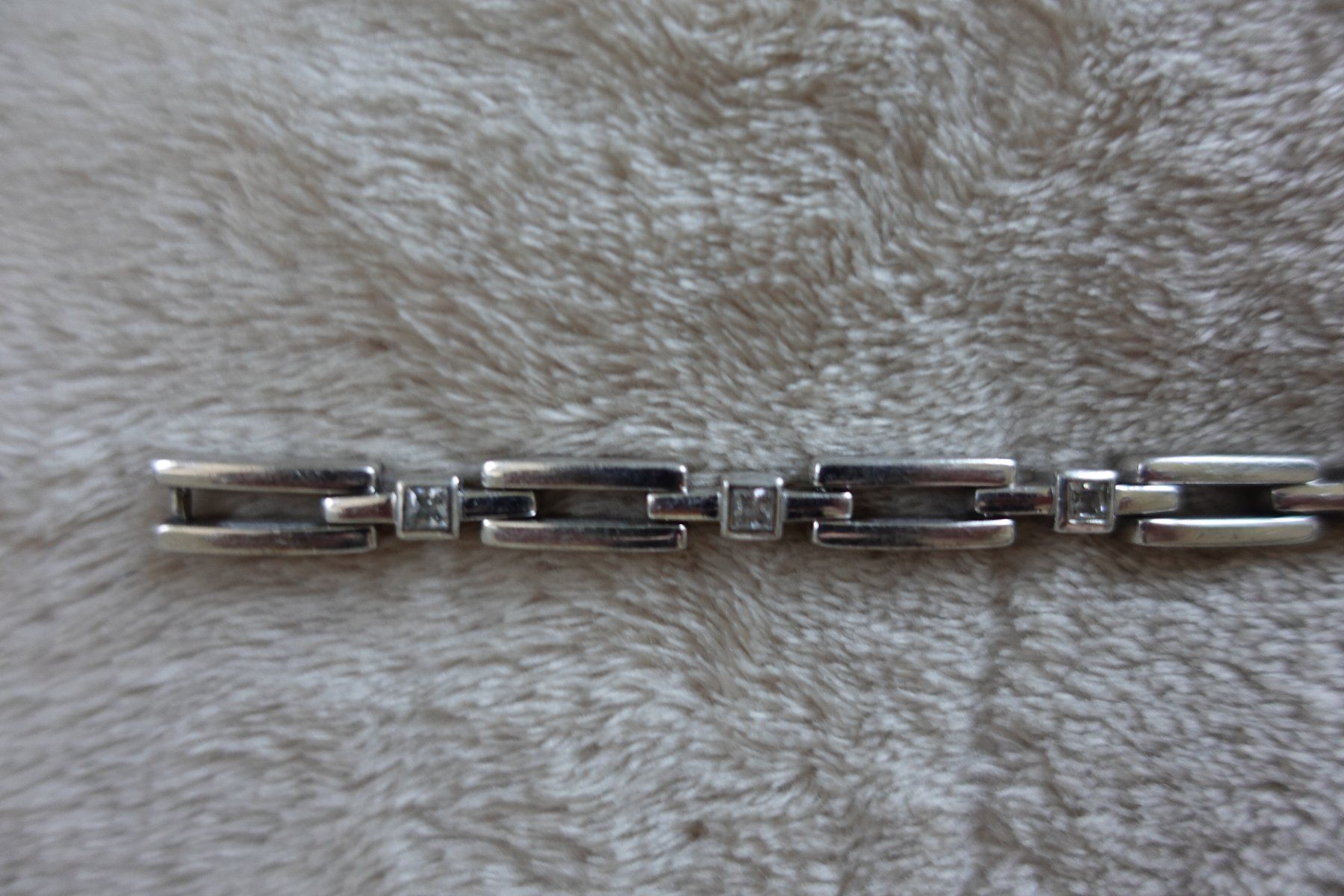 Bracciali & Braccialetti: 2 neuwertige Armbänder – Usato da rorschach venduto da Babsi64 3