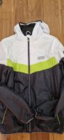 Dünne Jacke 
