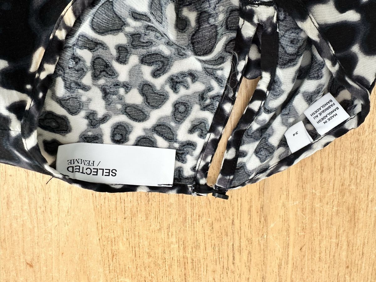 Vestiti: Kleid selectedfemme – Usato da visp venduto da Kmemo1 1