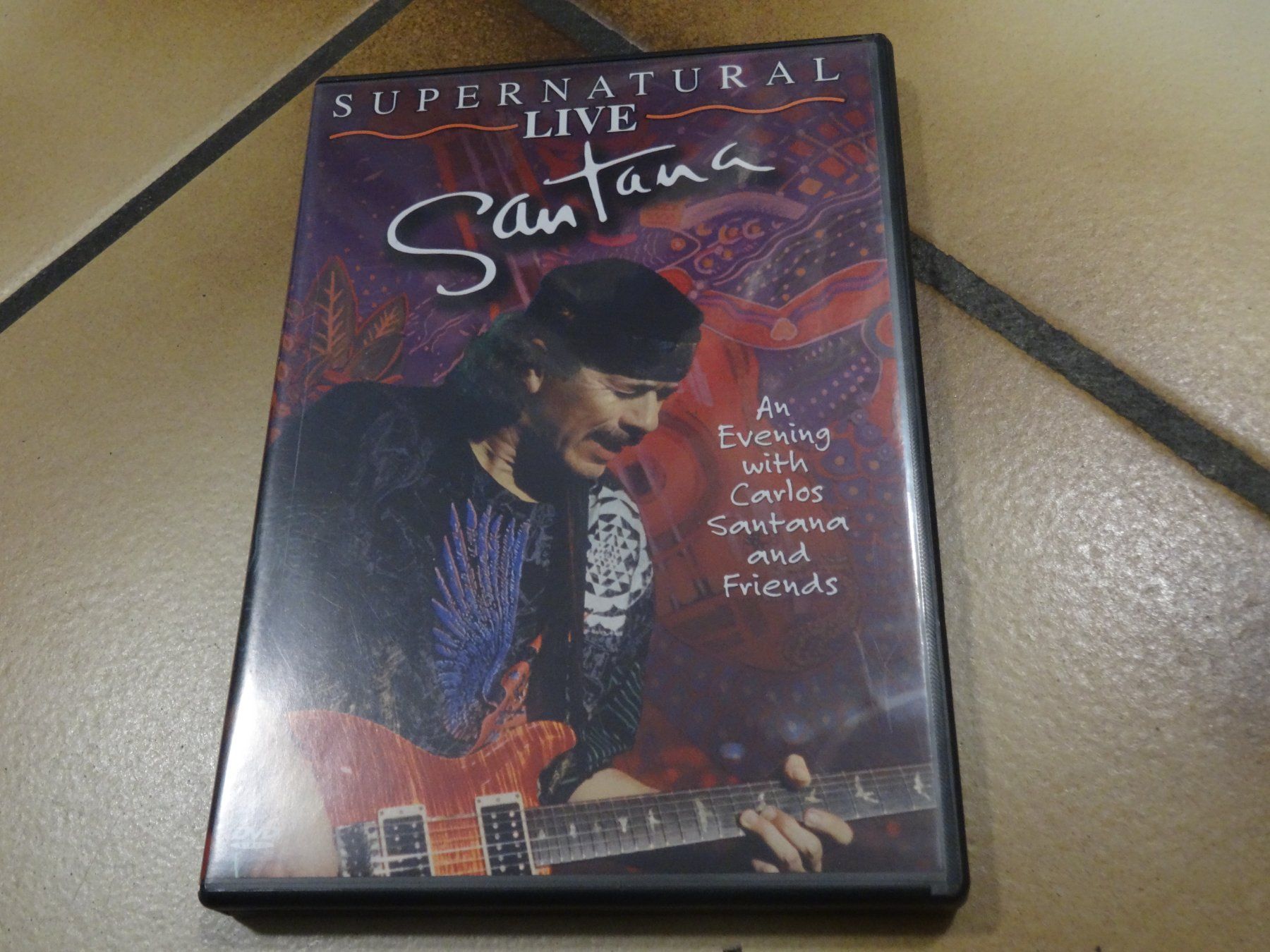 Tutti i DVDs: Santana Supernatural Live DVD – Usato da Olten venduto da Disc-Ausverkauf