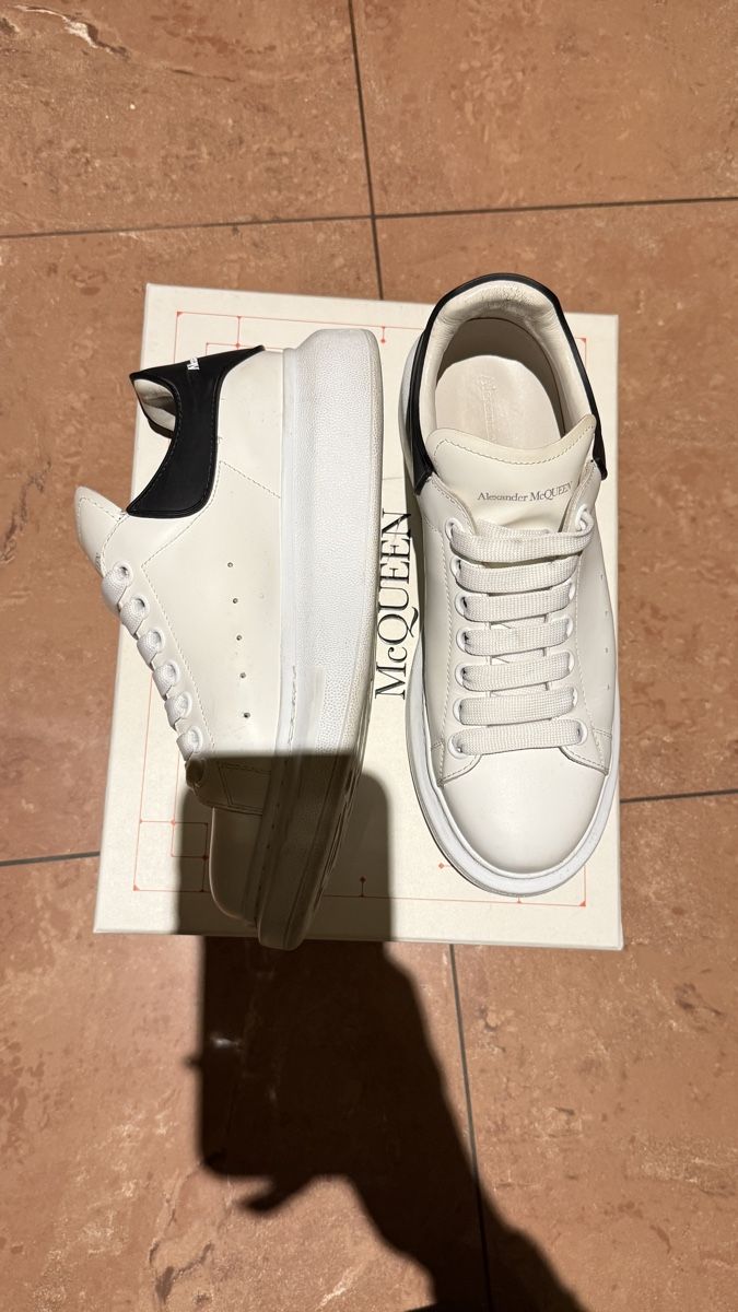 Alexander Mcqueen Herrenschuhe: Sneakers Alexander McQueen  39.5 – Neu (gemäss Beschreibung) aus Robasacco von gia_6hvt 1
