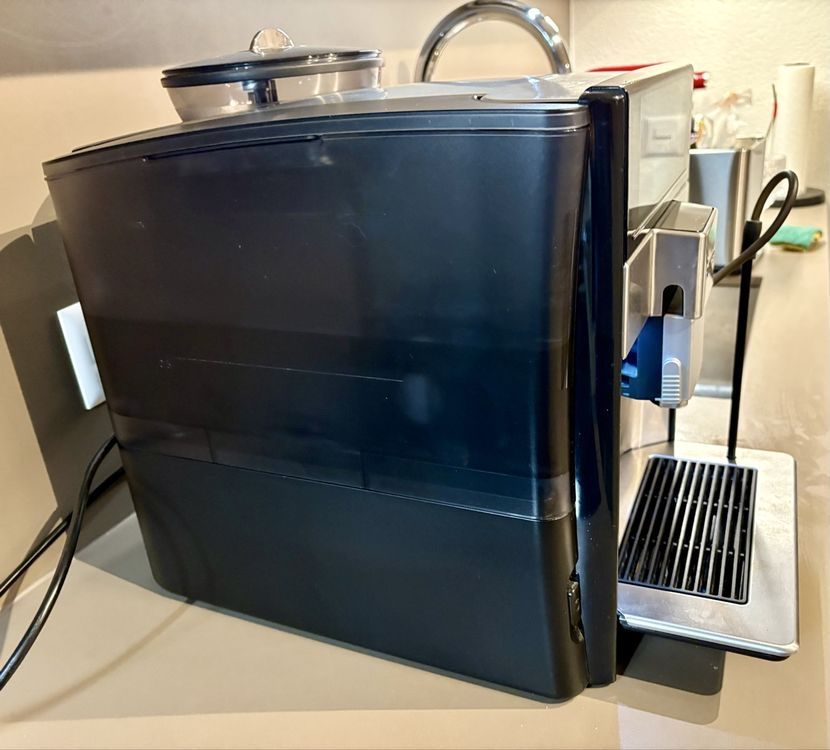 Siemens Macchine per caffè & Macchine per espresso: Siemens EQ 6 Extraklasse – Usato da Bern venduto da AliceHo 1