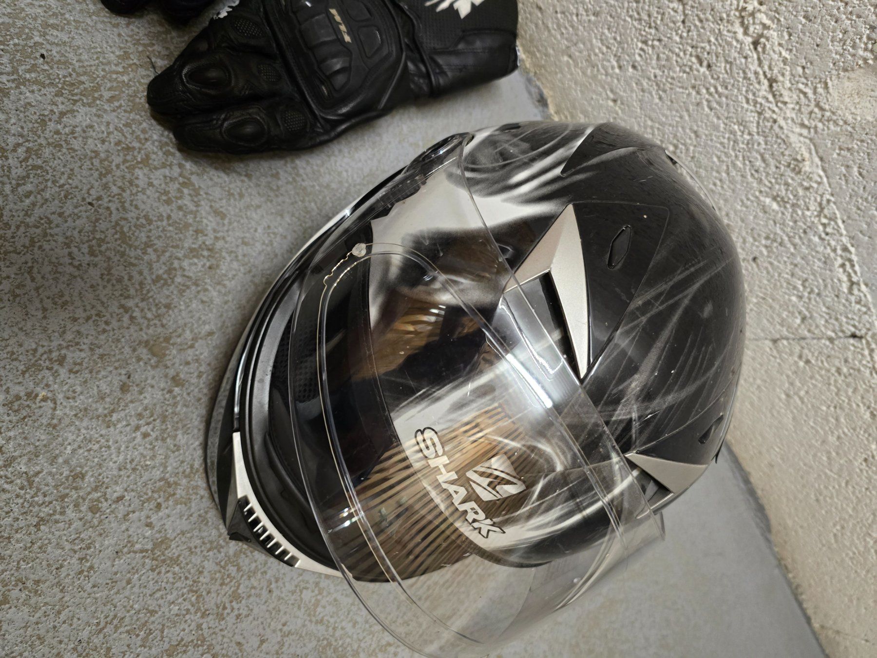 Casques & visières: Helm – D'occasion à Lütisburg par snehulienka88 8