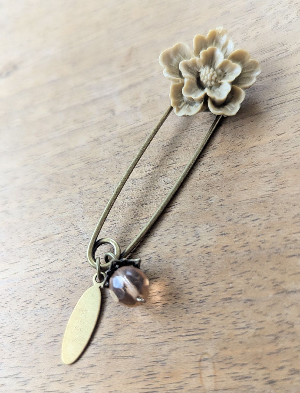 Spille & Fermagli: Broschennadeln  mit Blume – Nuovo (secondo la descrizione) da Zürich venduto da Stonejewelry 1
