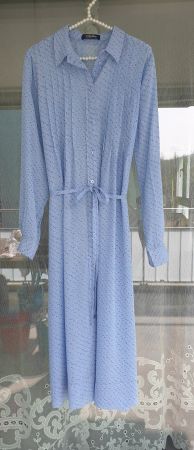 Kleid AKRIS,Gr.42,neuwertig,220 Fr.