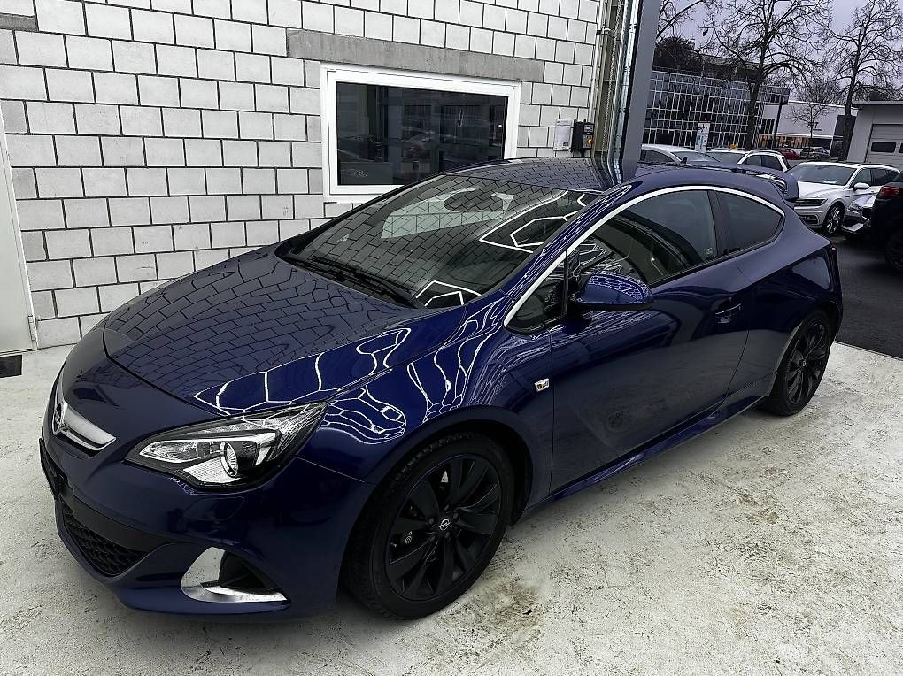 Automobili: GTC 2.0i 16V Turbo OPC  – Usato da Lyss venduto da NilsChri