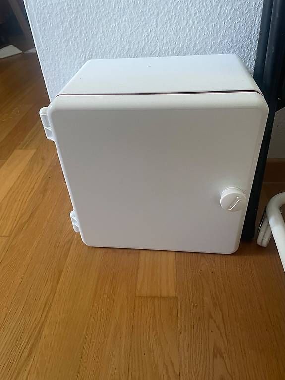 Kit di pronto soccorso: Ikea trygghet medizinschrank – Usato da Dübendorf venduto da rocki07