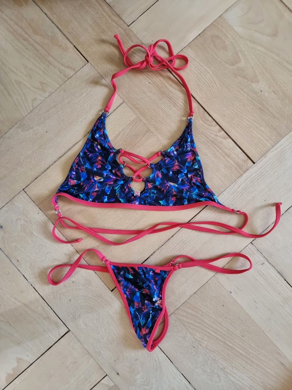 Badekleider & Bikinis: Wicked Weasel Bikini Limited Edition Gr. M NEU – Neu (gemäss Beschreibung) aus St. Gallen von rid_2fs2 3