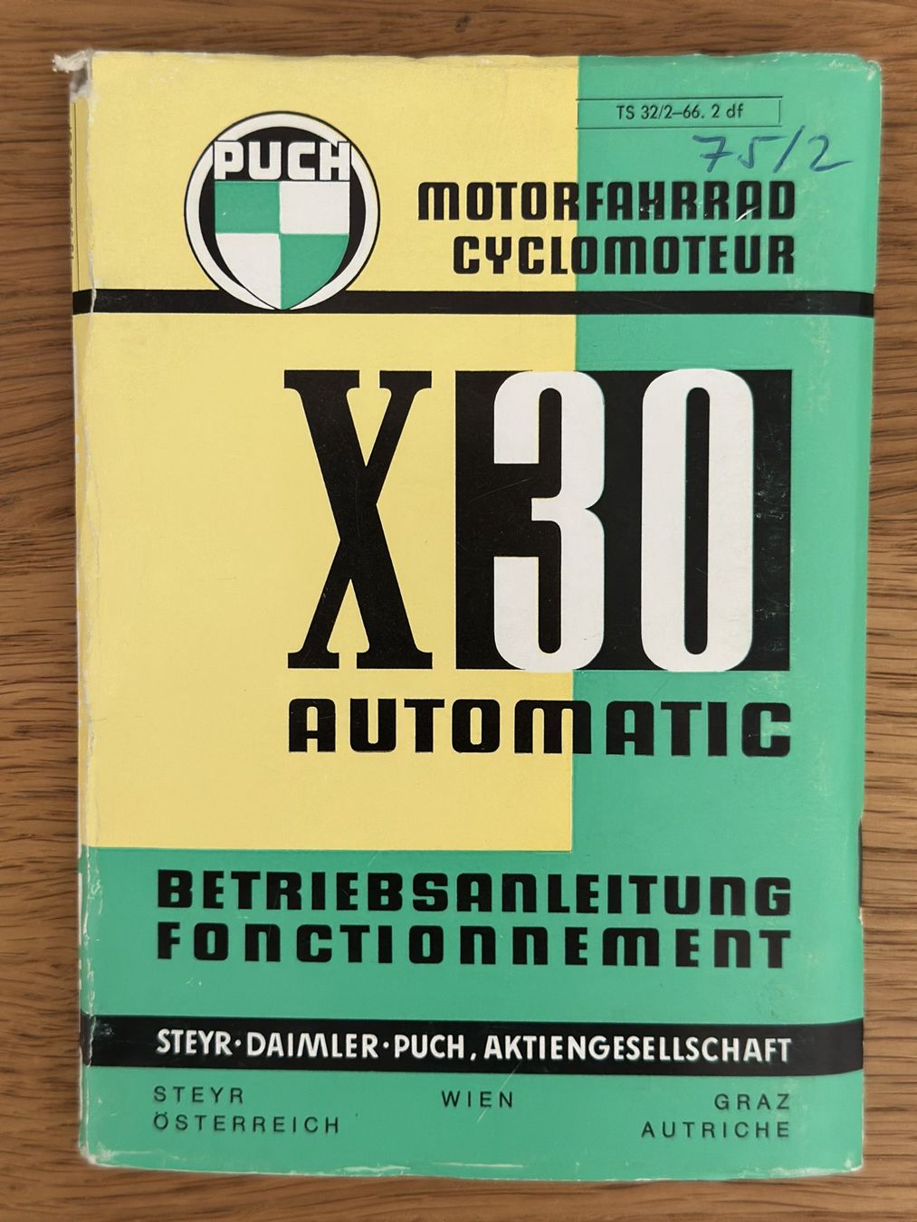 Livres: Puch X30 Automatic Original TS 32/2-66.2 DE/FR – D'occasion à Oberägeri par verwuester