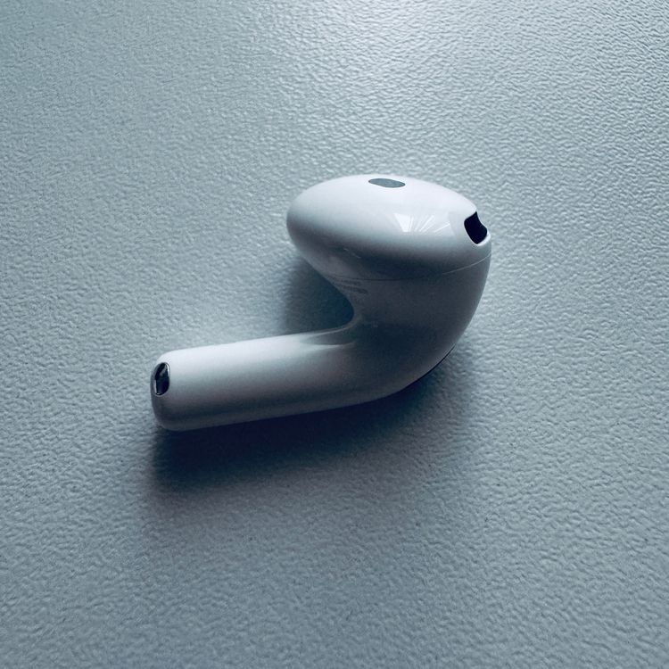 Original Apple AirPods 4 Gen. Rechter mit ANC A3055 Einzeln (Neu ...